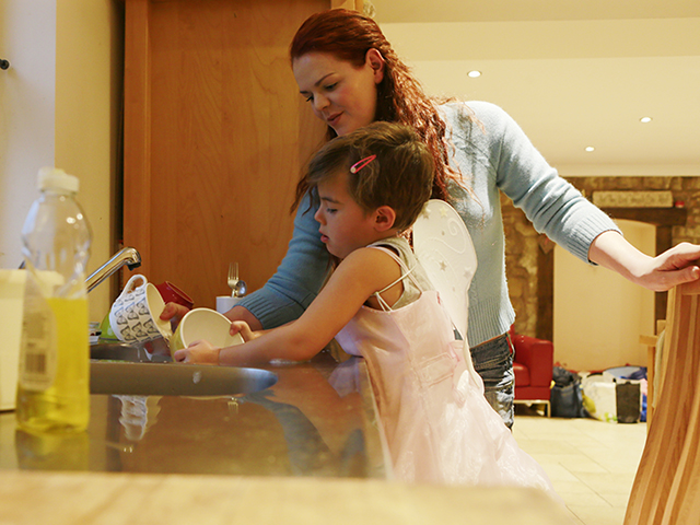 MODEL SPOTLIGHT – FAY LOUISE