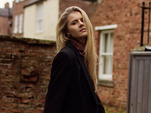 MODEL SPOTLIGHT – CHARLOTTE