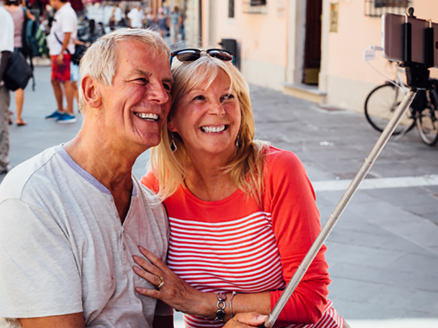 MODEL SPOTLIGHT – DENISE AND RICHARD