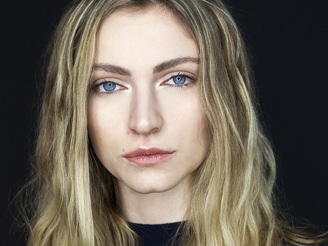 MODEL SPOTLIGHT – HANNAH