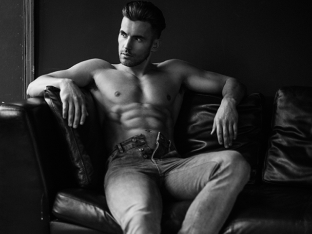 MODEL STORIES- ALEX KITCHEN