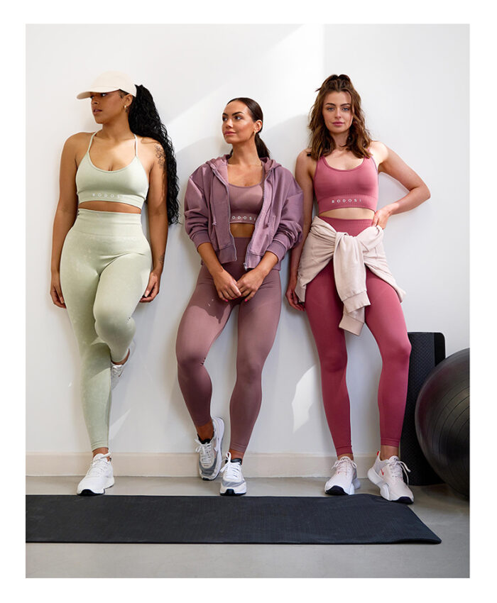 Victoria Holdstock – MUA