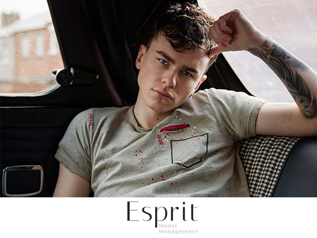 FLORENCE AWAITS DAN SALMON