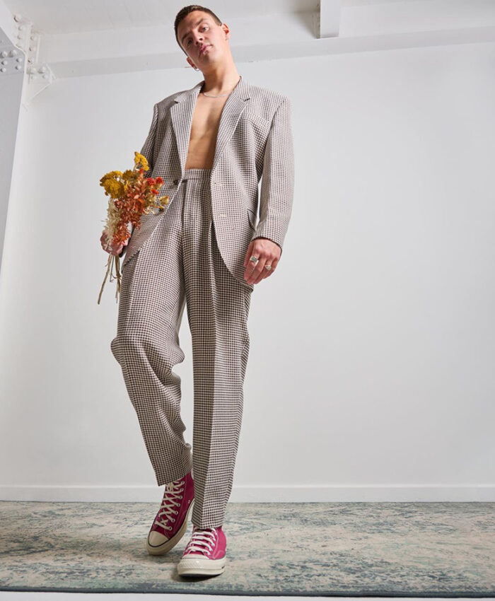 Ellie Baxter – Stylist