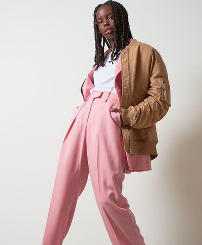 Ellie Baxter – Stylist