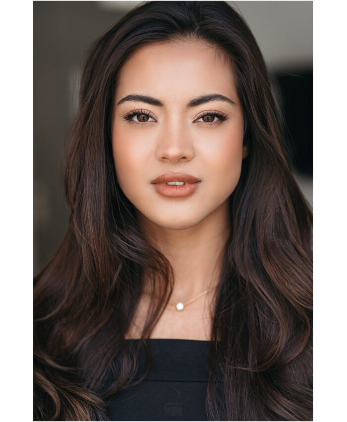 Alyssa Van Den Broeck