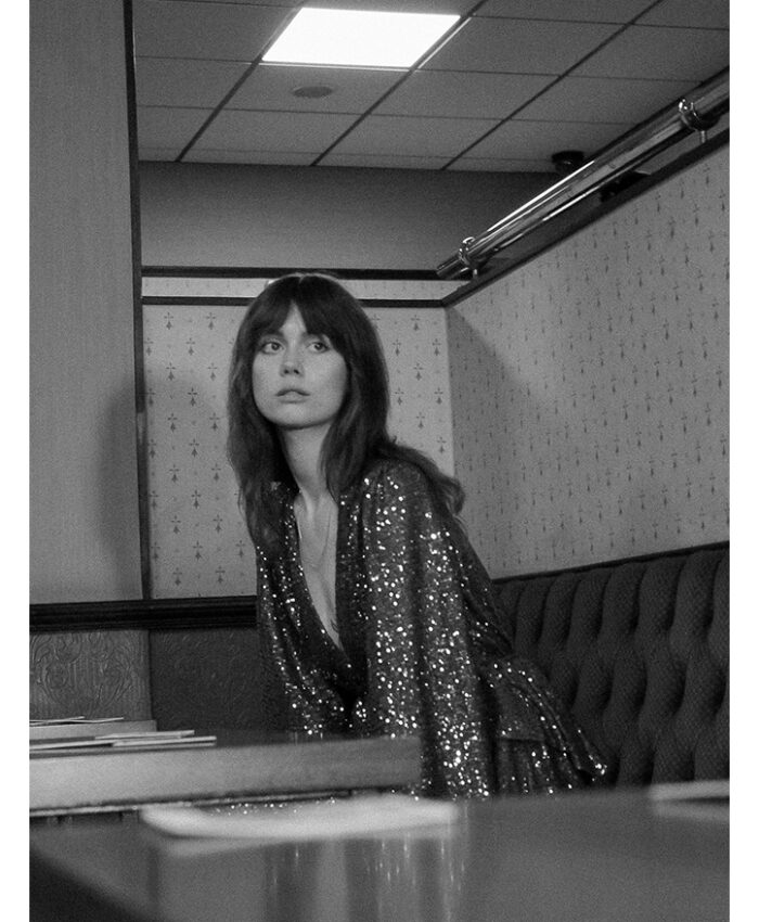 Nieve Jones – Stylist